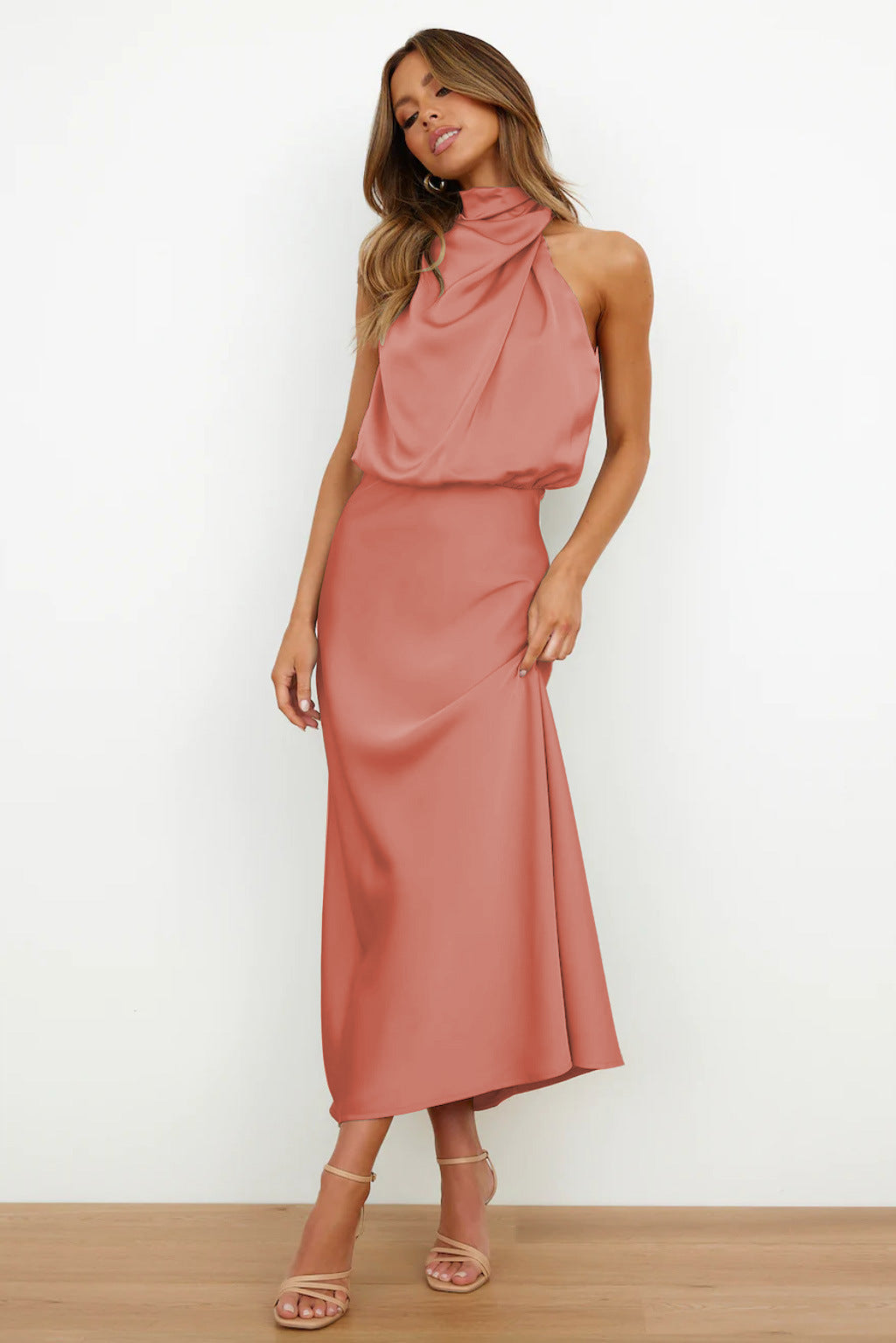 Lare – Timeless & Elegant