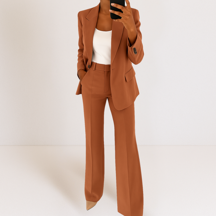 Valéna – Completo Donna 2 Pezzi Elegante – Blazer Sagomato e Pantaloni a Gamba Dritta