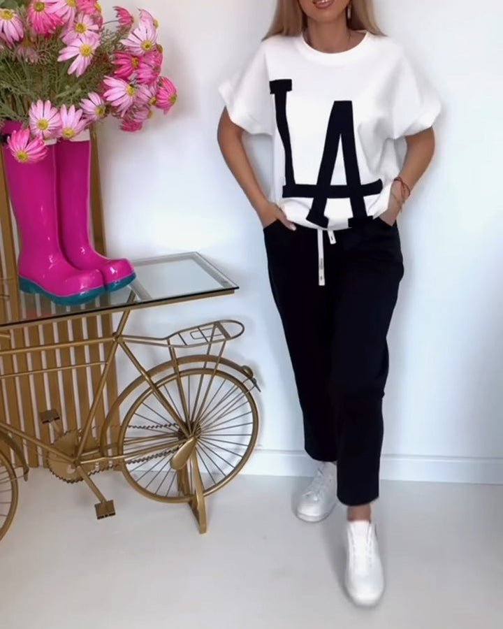 Inéa – Completo Casual 2 Pezzi con Stampa a Lettere – T-shirt e Pantaloni Jogger