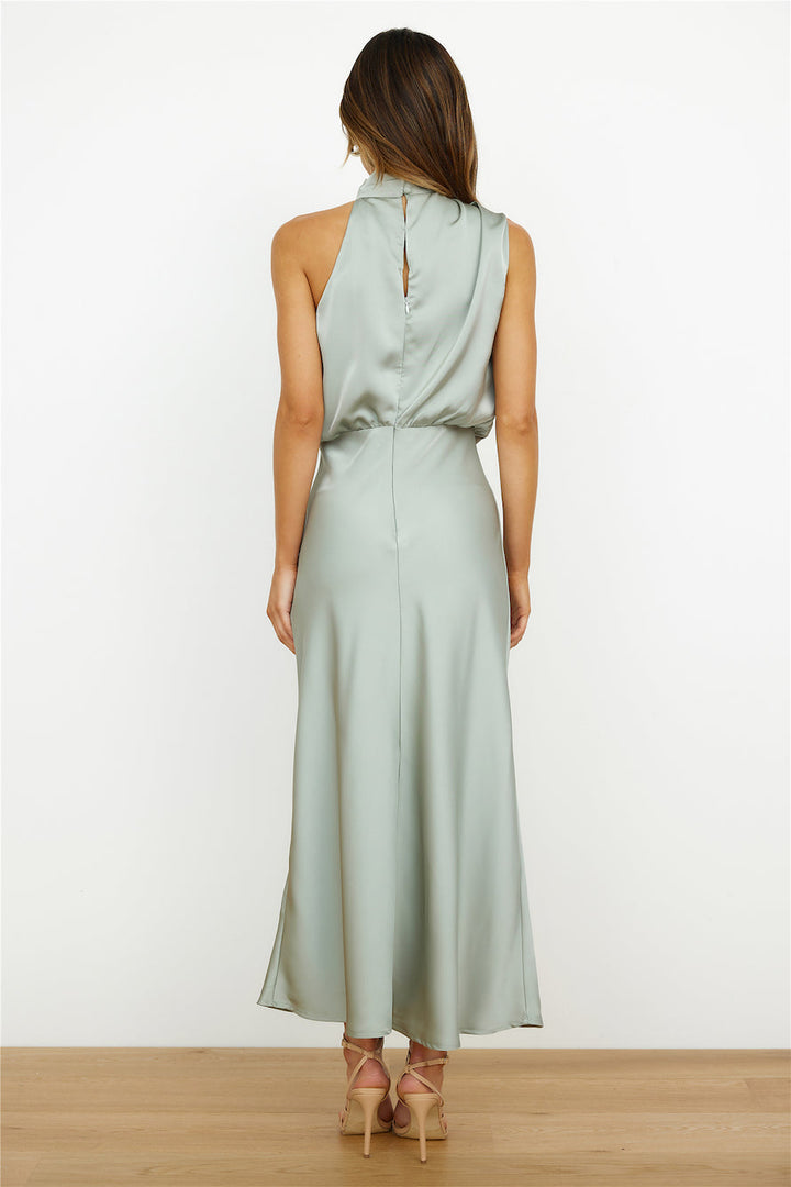 Lare – Timeless & Elegant