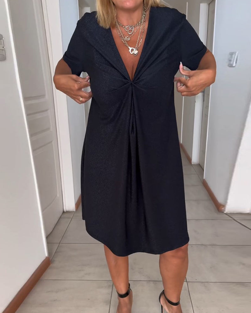 Évélie – Abito Elegante al Ginocchio – Drappeggi Intrecciati con Scollo a V