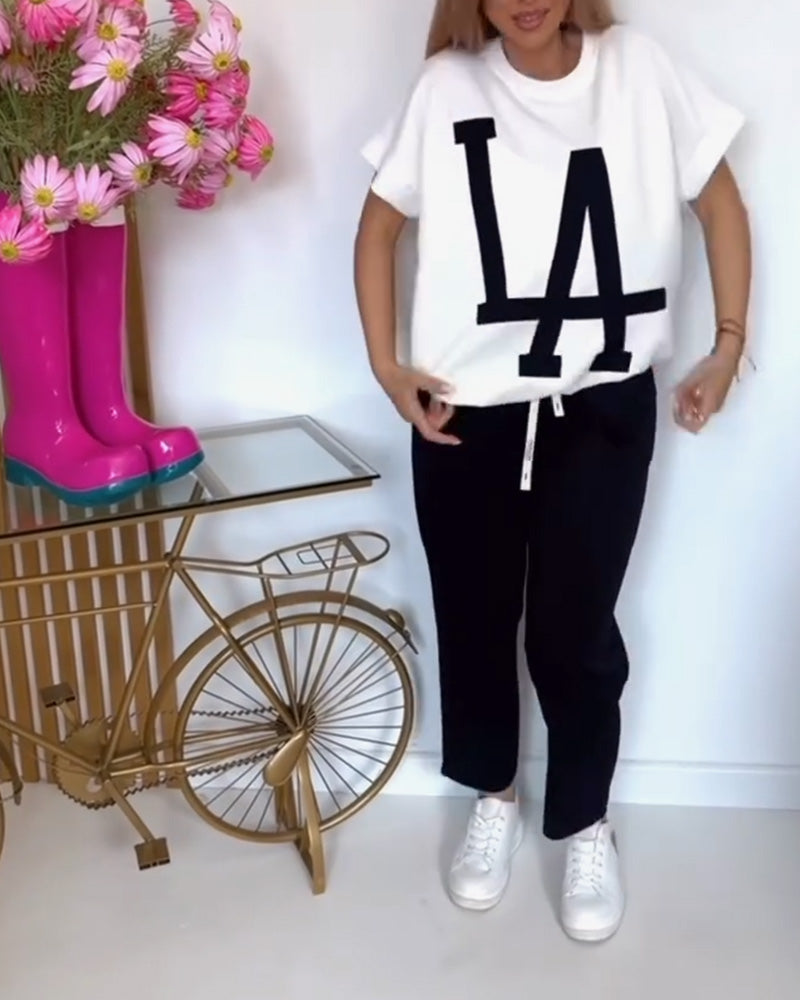 Inéa – Completo Casual 2 Pezzi con Stampa a Lettere – T-shirt e Pantaloni Jogger