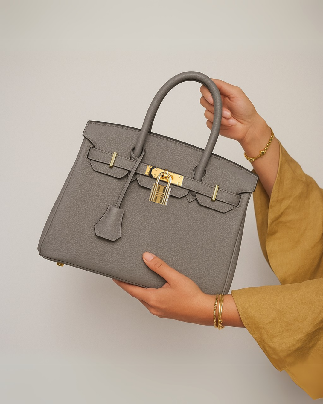 Rivona – Borsa a Mano Elegante in Vera Pelle