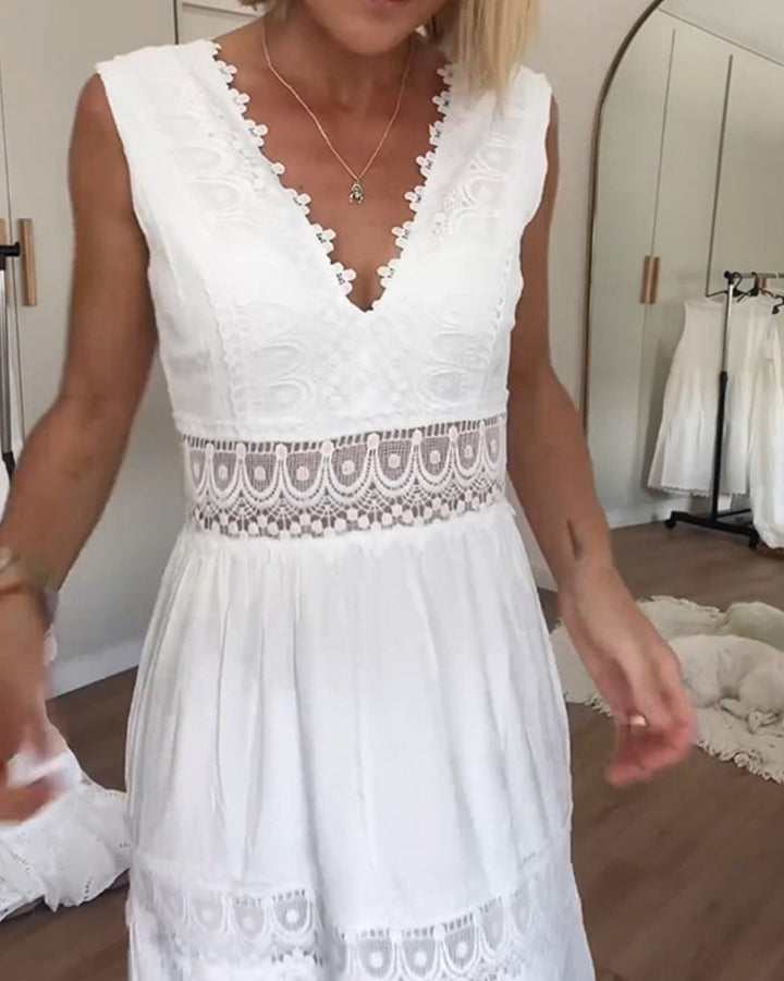 Sorella – Abito Midi Elegante in Pizzo con Scollo a V