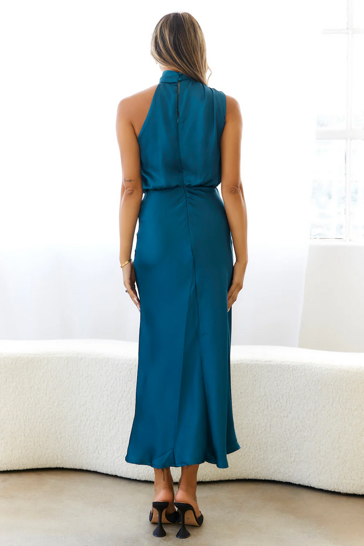 Lare – Timeless & Elegant
