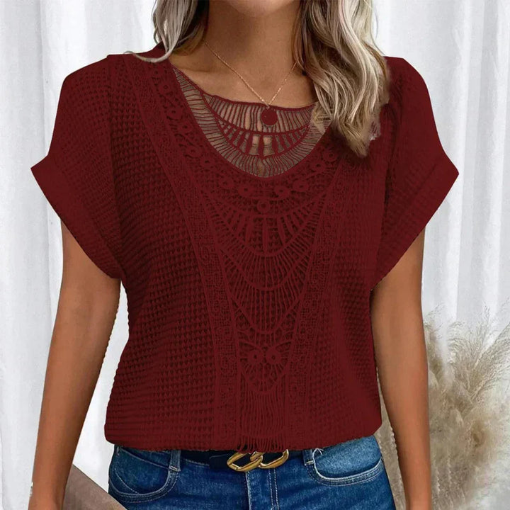 Karélia – Blusa Elegante Stile Ibiza con Dettagli in Pizzo