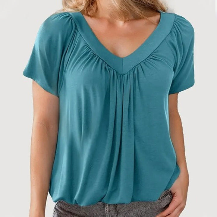 Isabelle – Blusa Plissettata con Scollo a V – Maniche Corte e Tessuto Morbido